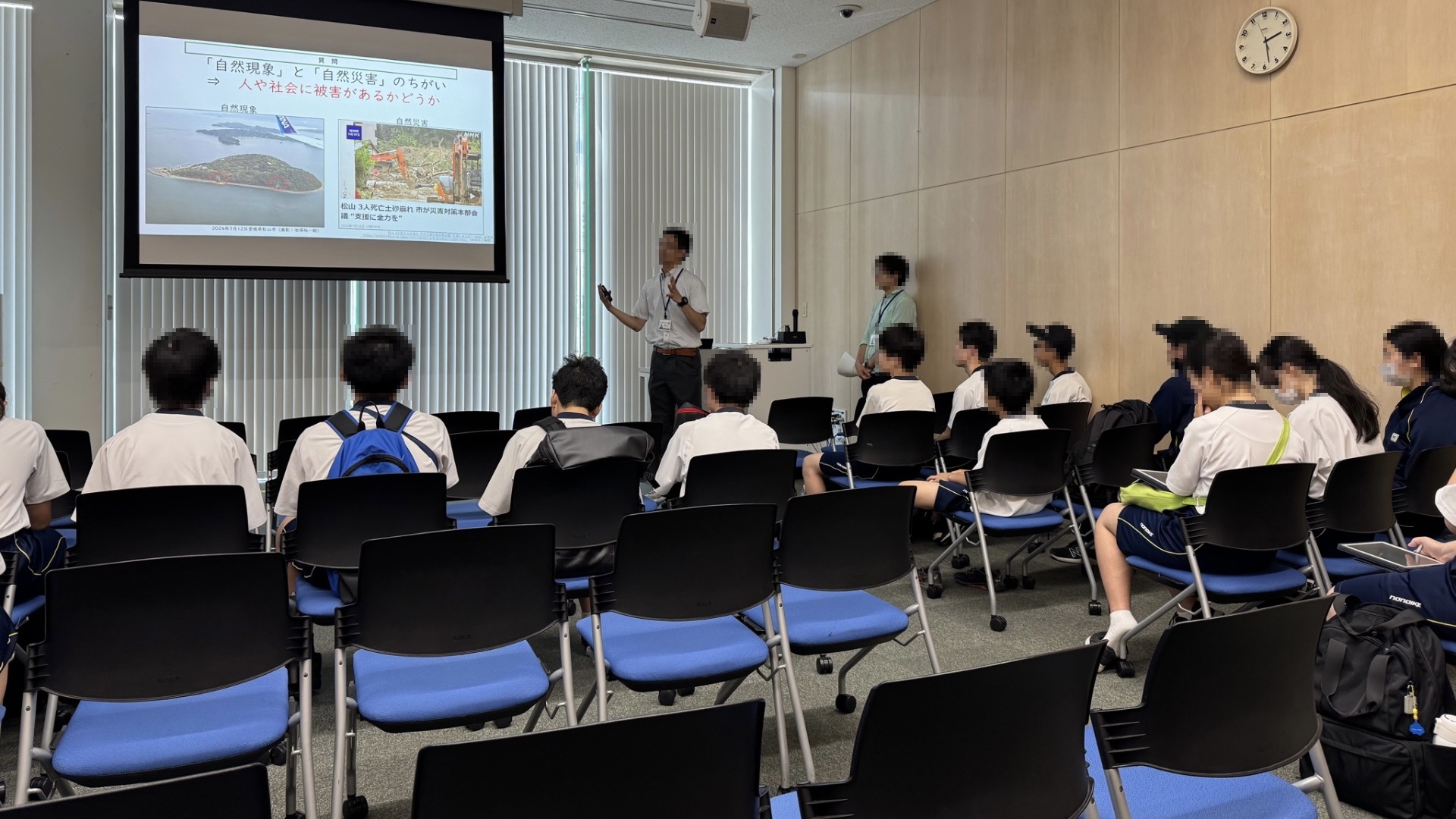 「作品テーマ」をワールド上でどのように表現したか